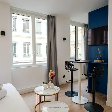 Appartement Le Chenavard Ii-coeur Lyon-central Air Conditioning Lyon
